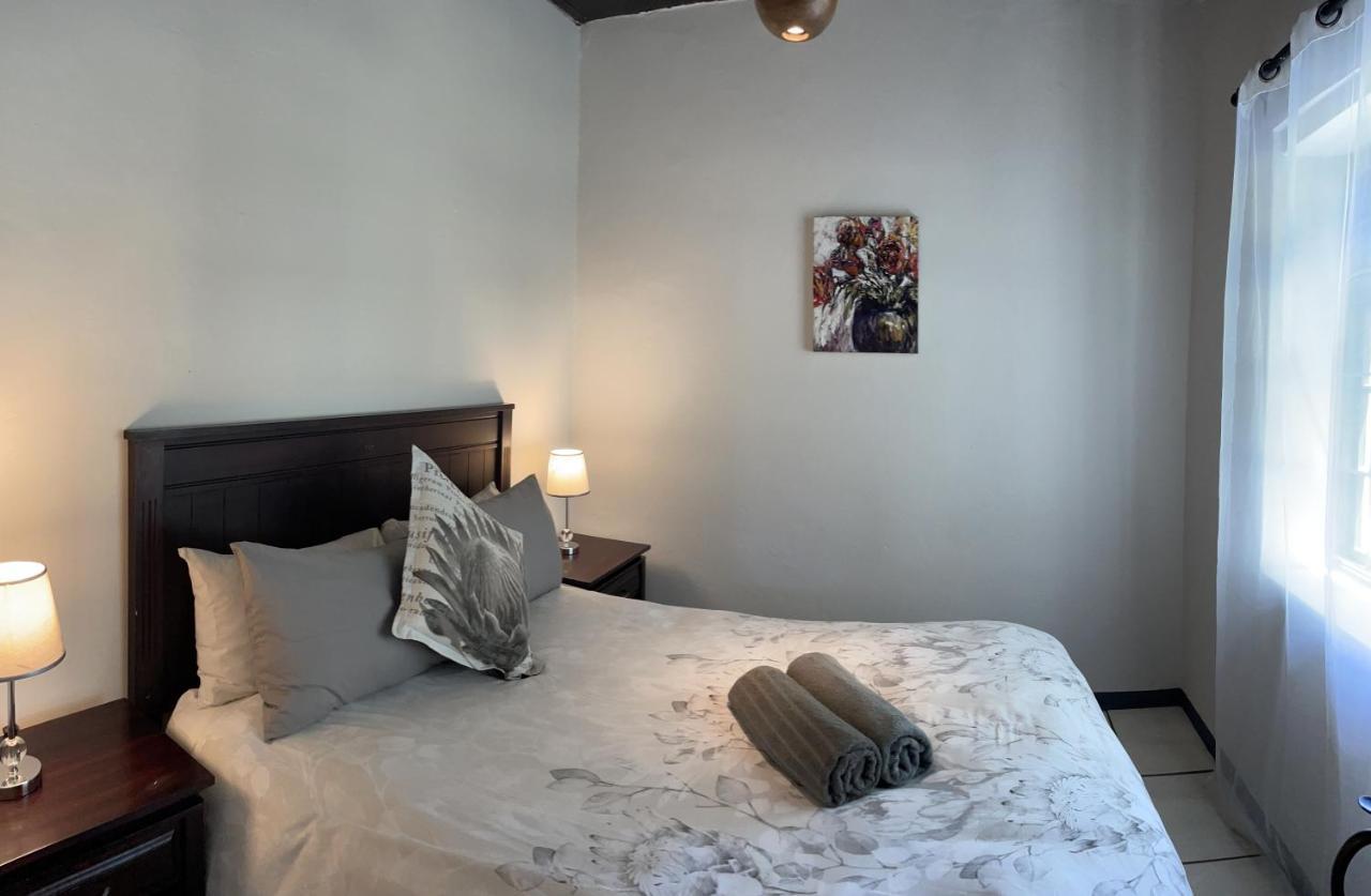 Kleine Vrede Farm Cottage เฮอร์มานุส ภายนอก รูปภาพ